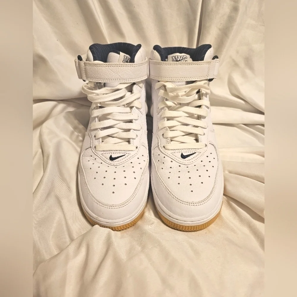 Nike Air Force 1 Mid QS Jewel NYC White Navy - Picture 3 of 7